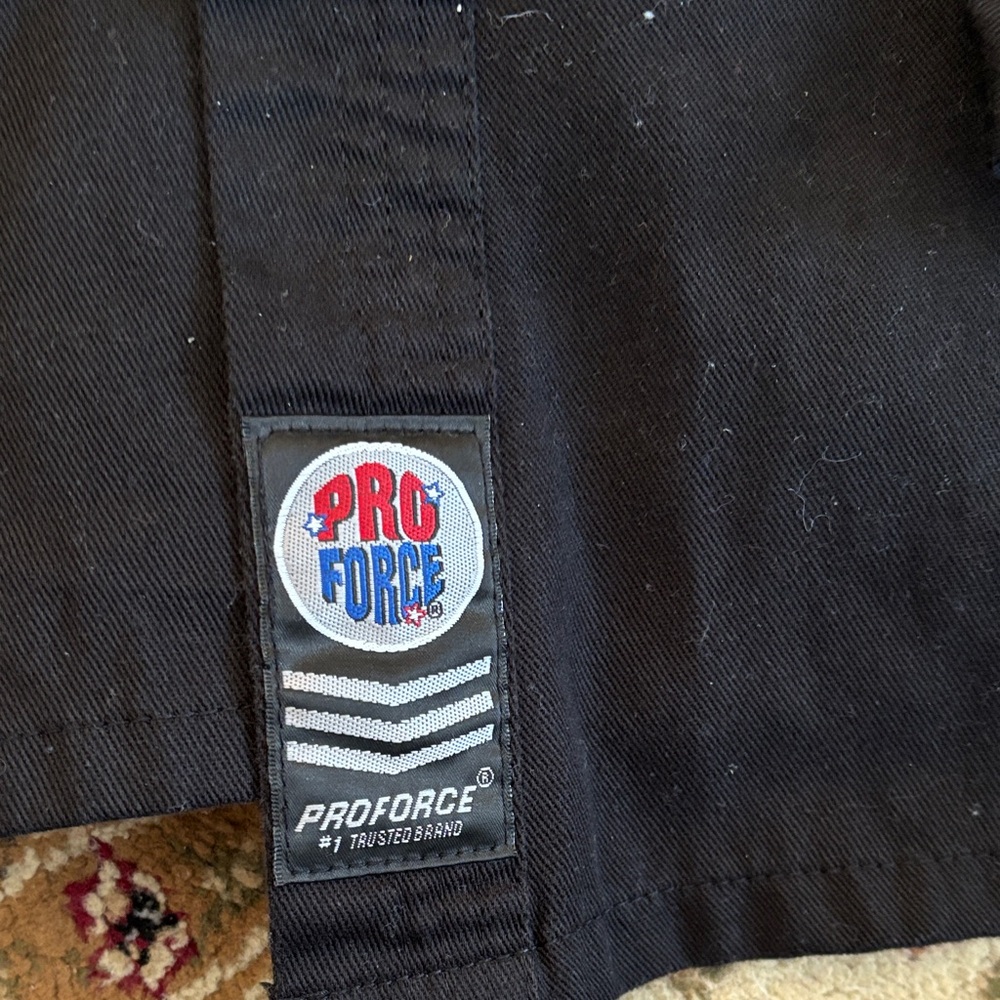 Black Karate Gi with White Belt - Picture 2 of 5